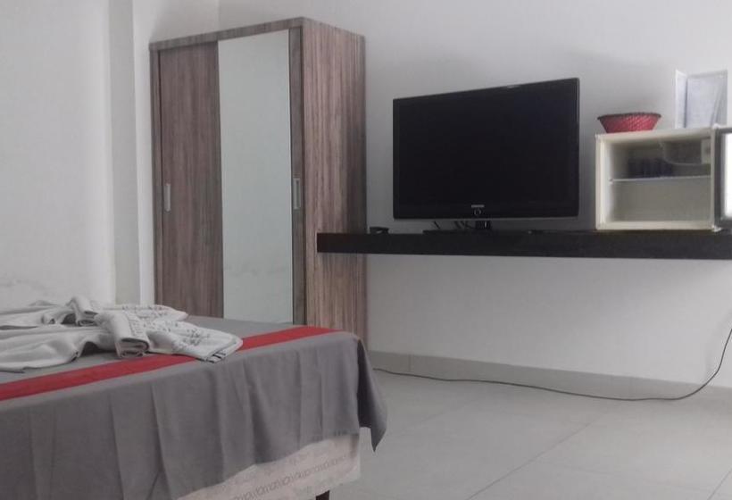 ホテル Mediterraneo