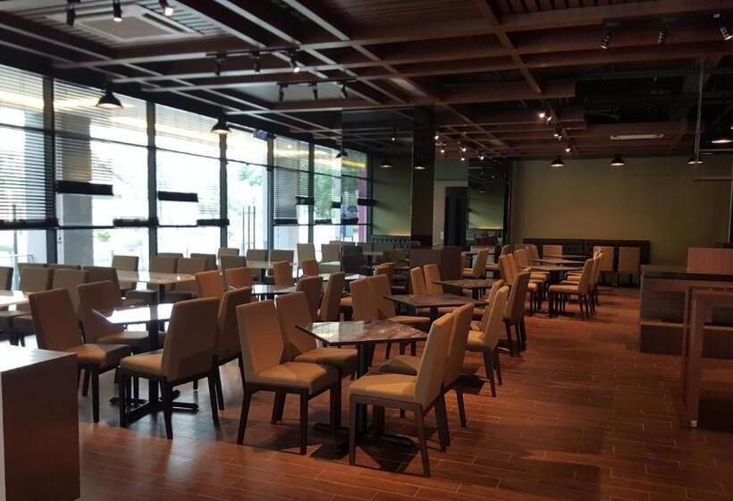 ホテル Nexus Business Suite