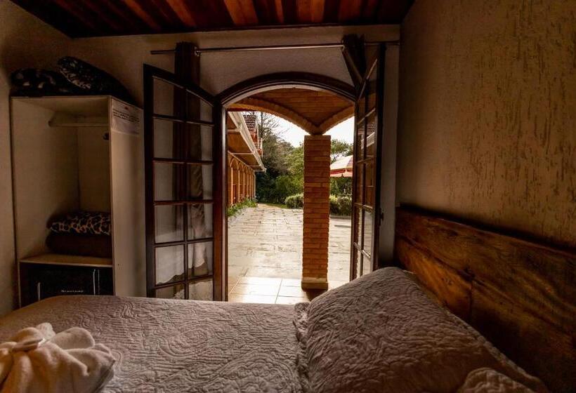 فندق Pousada Vila Floratta