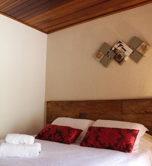 فندق Pousada Vila Floratta