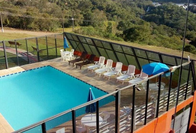 فندق Quedas Park