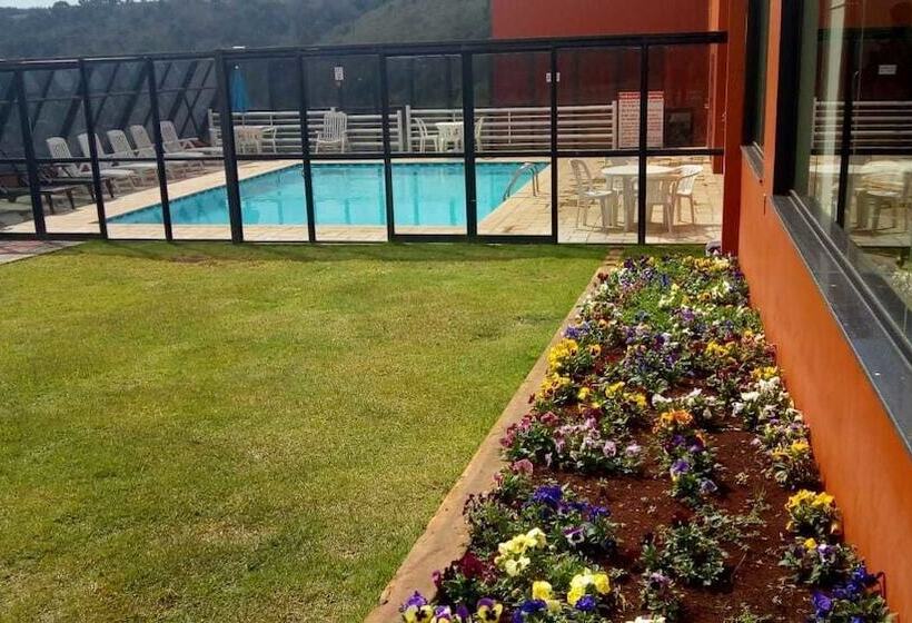 Отель Quedas Park