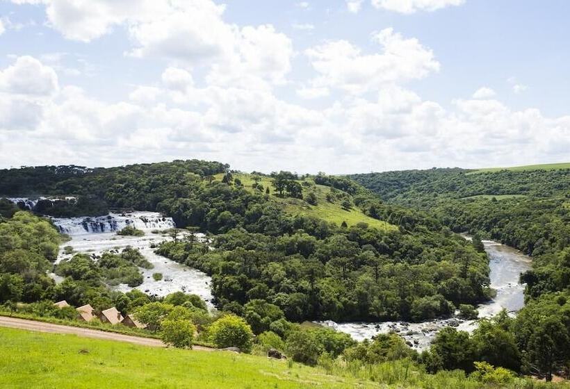 فندق Quedas Park