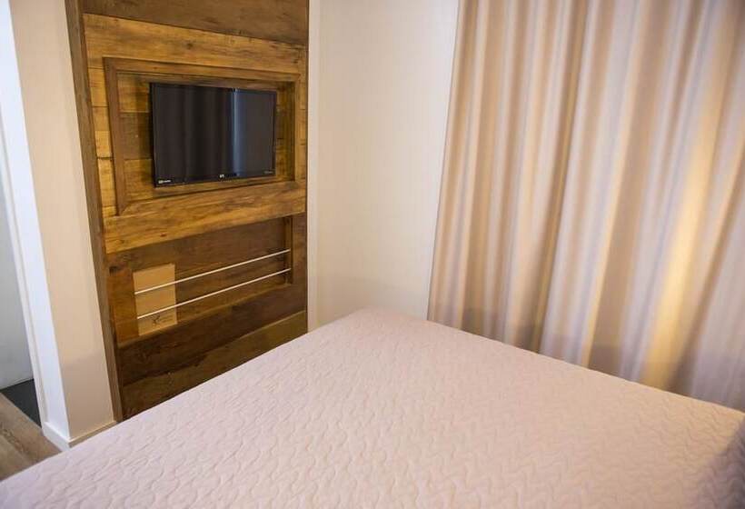 Отель Quedas Park