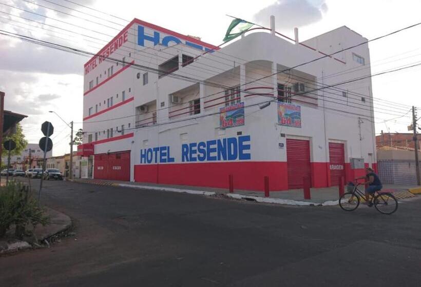 Отель Resende