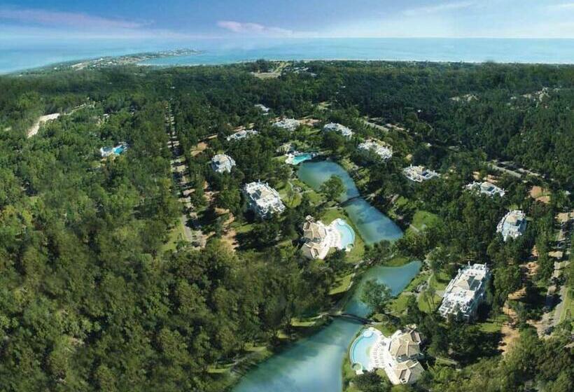 هتل Solanas Green Park & Crystal Beach