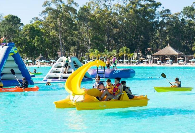 هتل Solanas Green Park & Crystal Beach