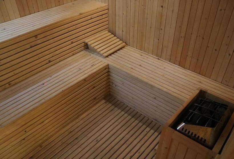 هتل Solanas Green Park & Crystal Beach