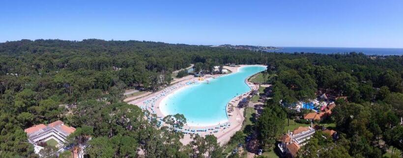 هتل Solanas Green Park & Crystal Beach