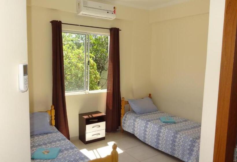 호텔 Solar De Itaborai