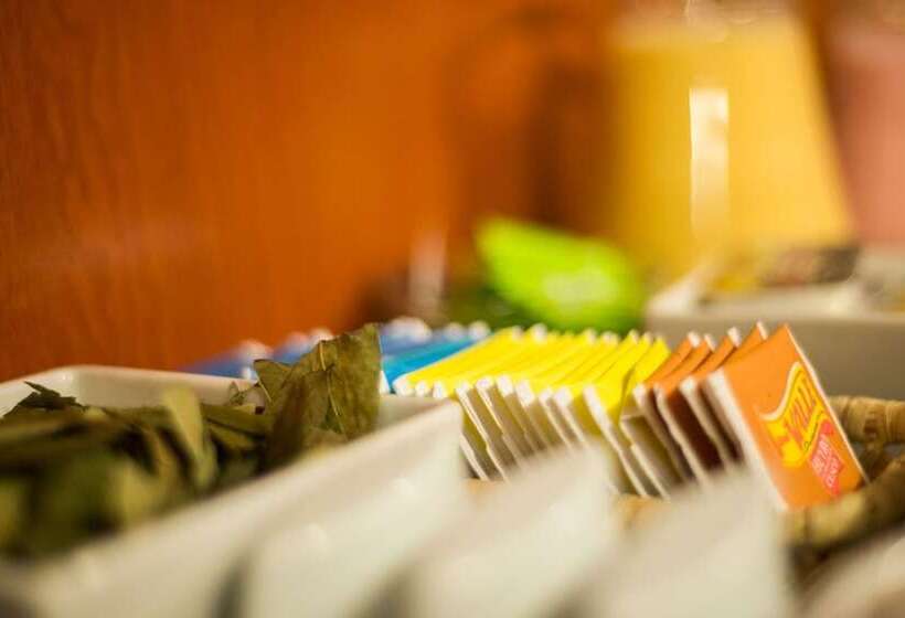 Отель Tecte Guest House