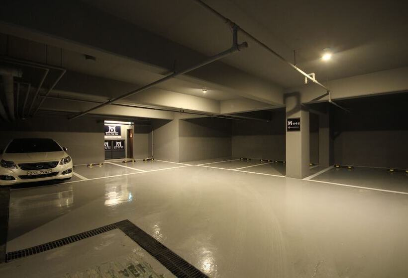 酒店 The May Gimhae