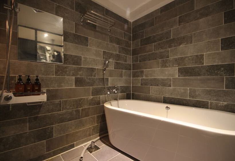 酒店 The May Gimhae