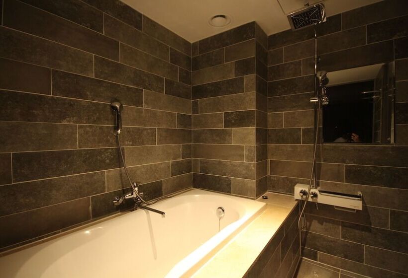 酒店 The May Gimhae