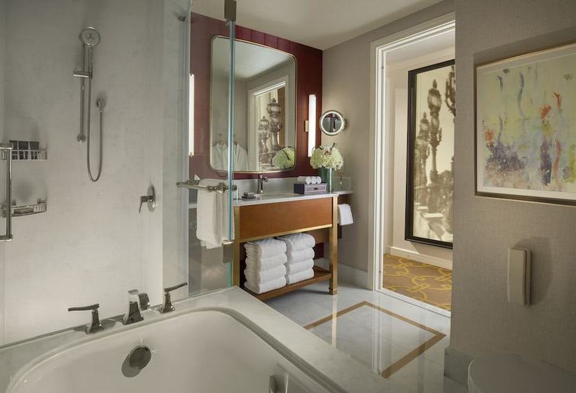 هتل The Parisian Macao