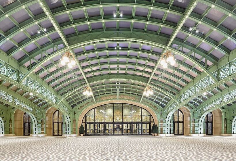 هتل The Parisian Macao