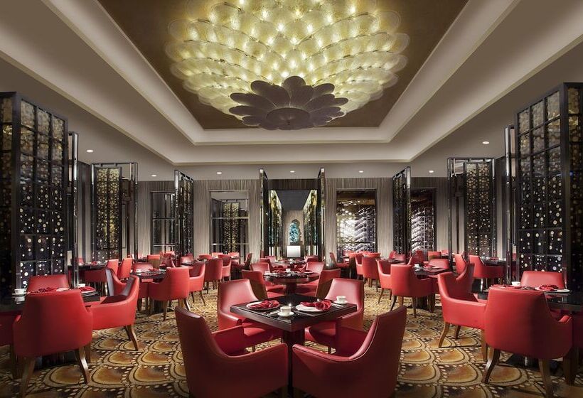 هتل The Parisian Macao