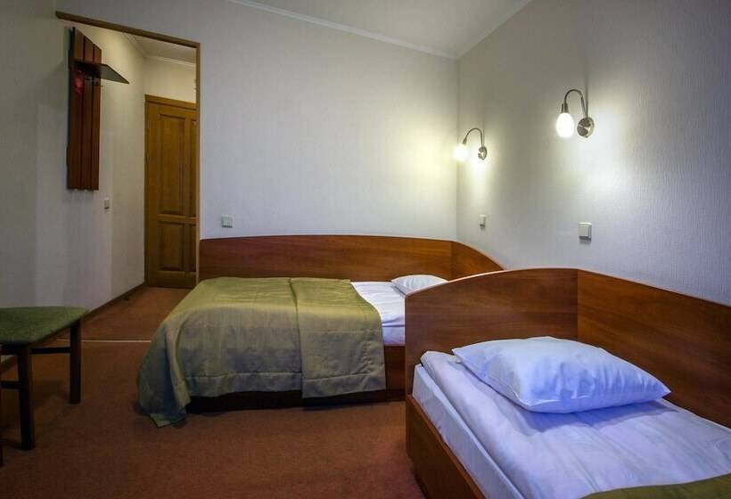 فندق Tourist Minsk