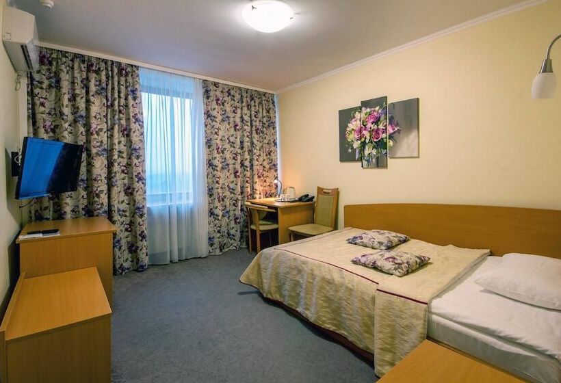 فندق Tourist Minsk