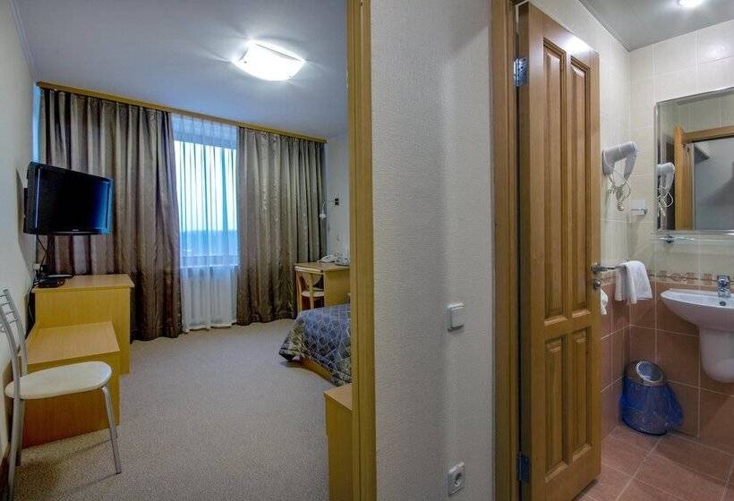 فندق Tourist Minsk