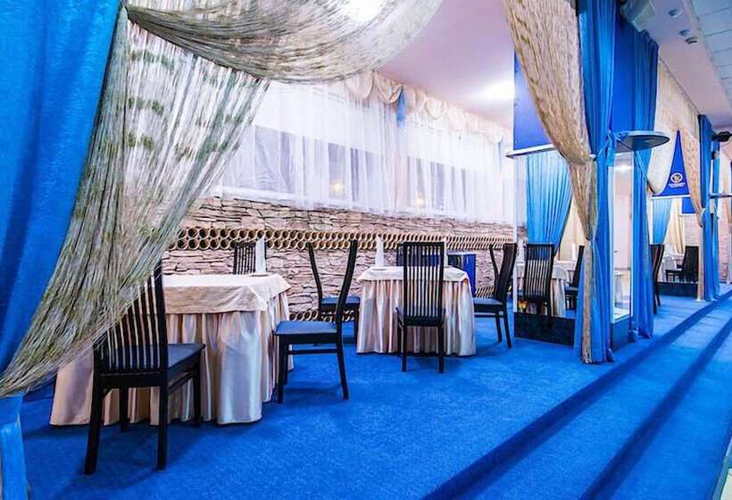 فندق Tourist Minsk