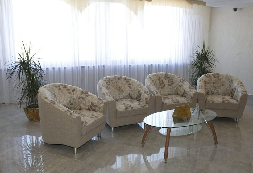 فندق Tourist Minsk