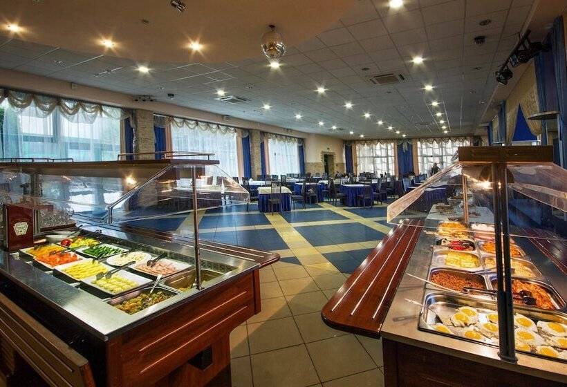 فندق Tourist Minsk