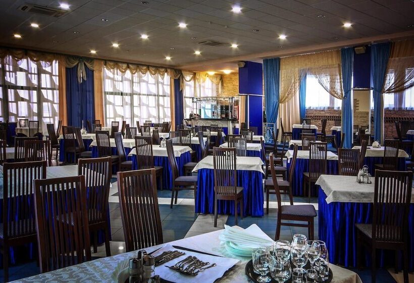 فندق Tourist Minsk