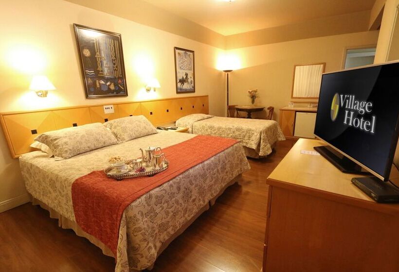 ホテル Village