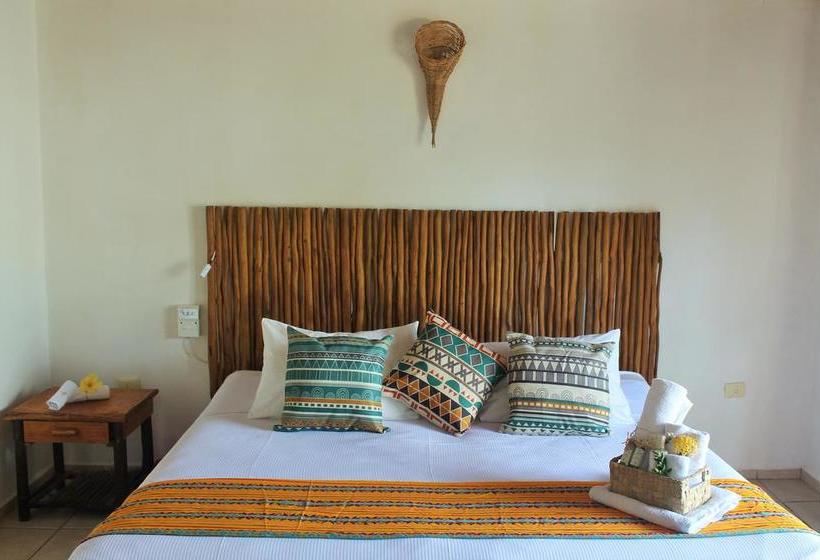 בית מלון כפרי Mayan Mittoz