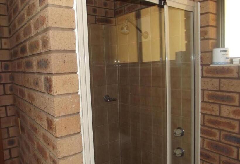 מוטל Cobar Town And Country Motor Inn