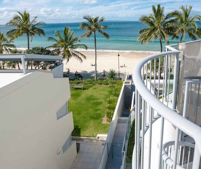 On The Beach Noosa Resort