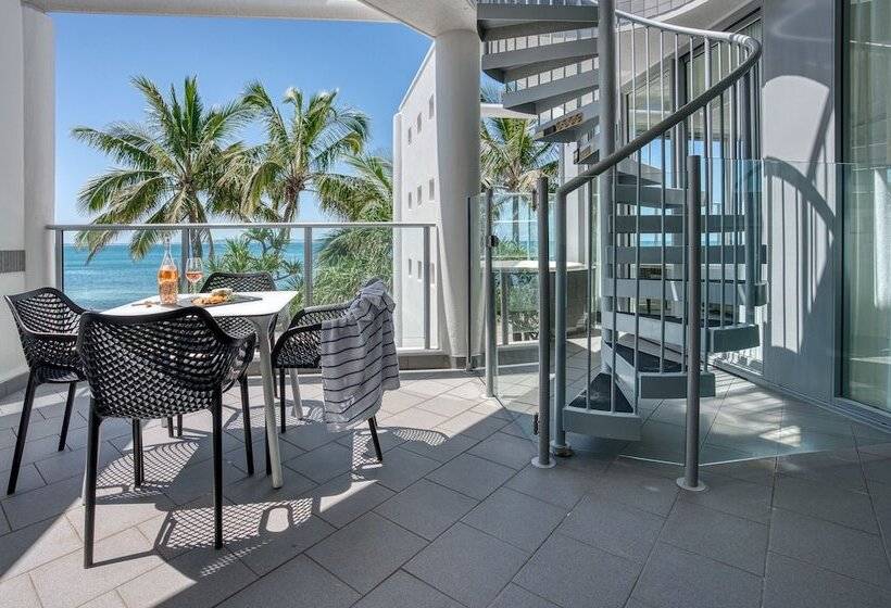 On The Beach Noosa Resort