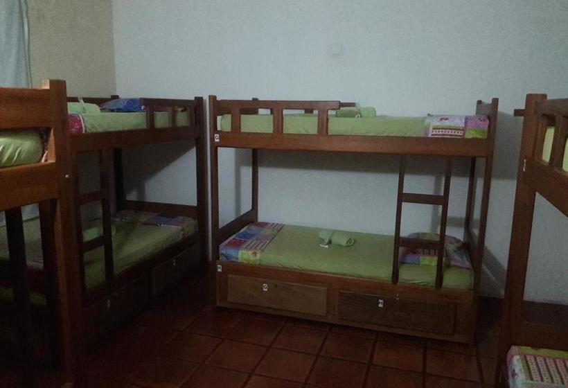 Herberge Paradise Suítes