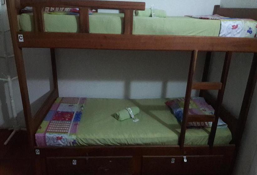 Herberge Paradise Suítes