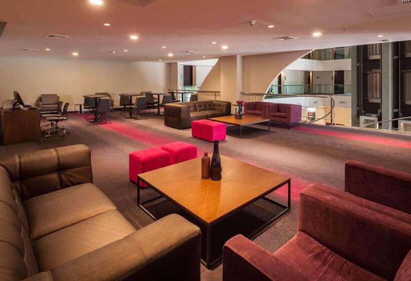 Radisson Hotel Santa Cruz