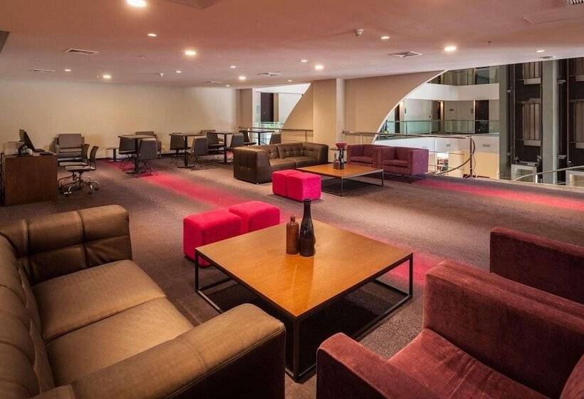 Radisson Hotel Santa Cruz