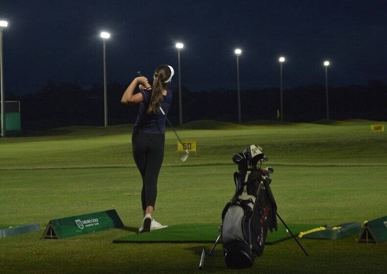 Radisson Hotel Santa Cruz