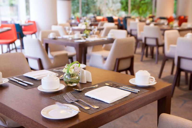 Radisson Hotel Santa Cruz