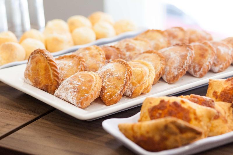 Radisson Hotel Santa Cruz