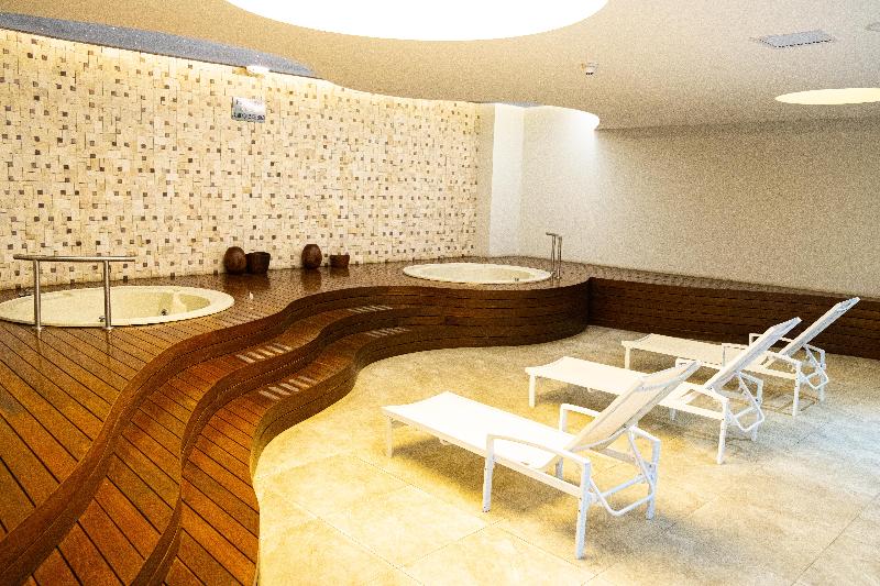 Radisson Hotel Santa Cruz