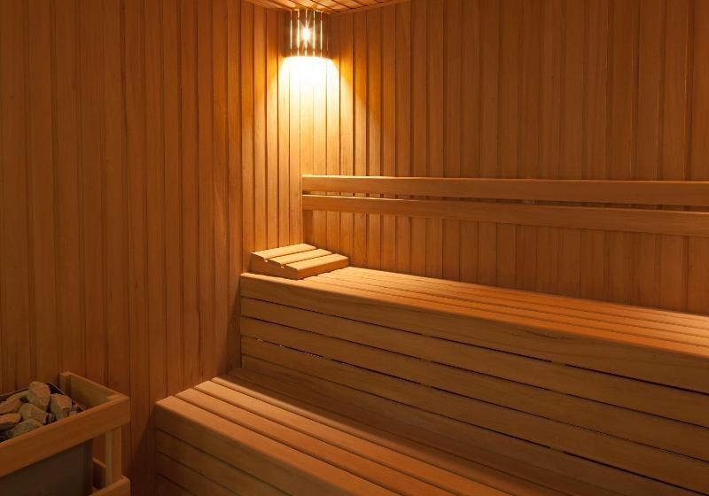 Radisson Hotel Santa Cruz