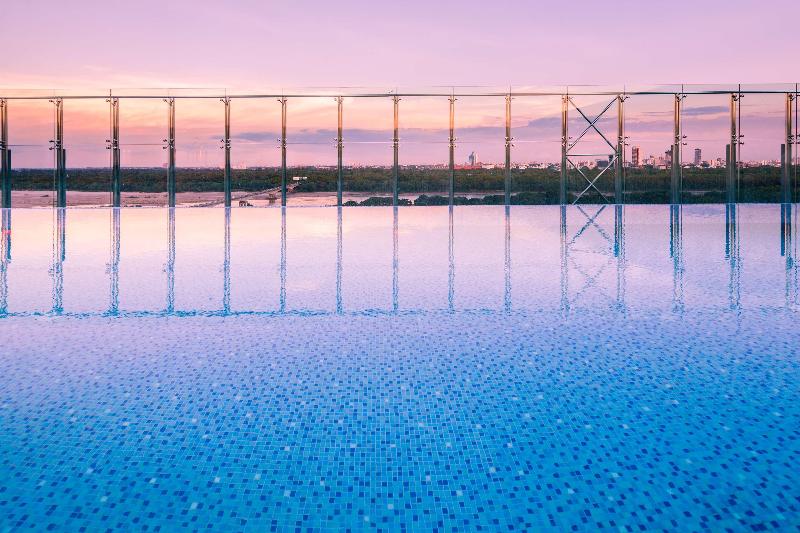 Radisson Hotel Santa Cruz