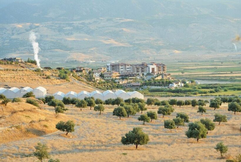 אתר נופש Umut Thermal Spa & Wellness