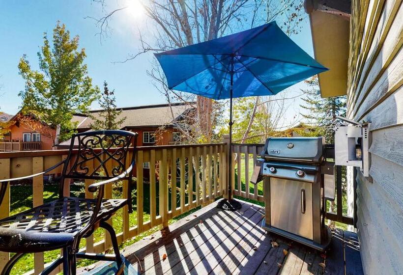 Villas At Walton Creek 1476