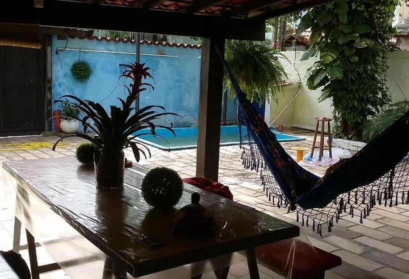 הוסטל Brumar Inn