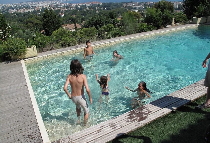 مبيت وإفطار Chambres D Hotes La Bigarade