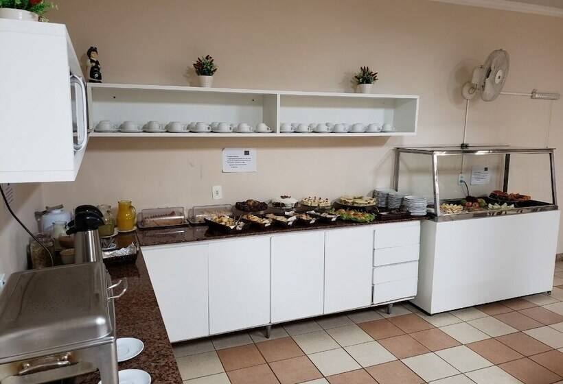 Domus Hotel Veneza Ipatinga