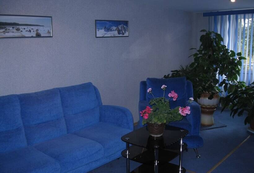 فندق 40 Let Pobedy