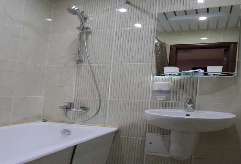 فندق 40 Let Pobedy